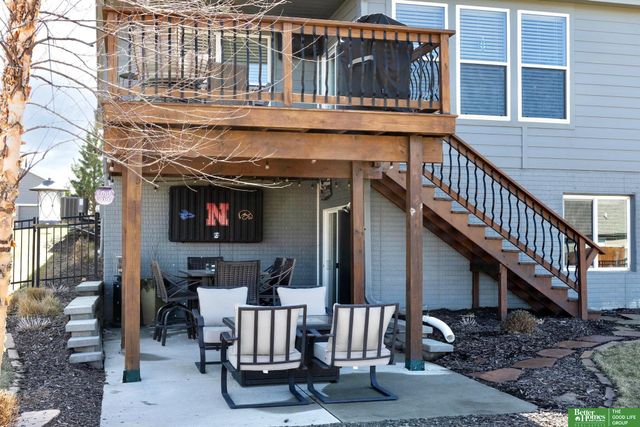 20602 E Street, Elkhorn, NE 68022