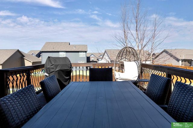 20602 E Street, Elkhorn, NE 68022