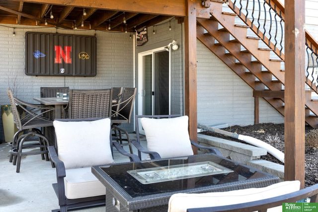 20602 E Street, Elkhorn, NE 68022