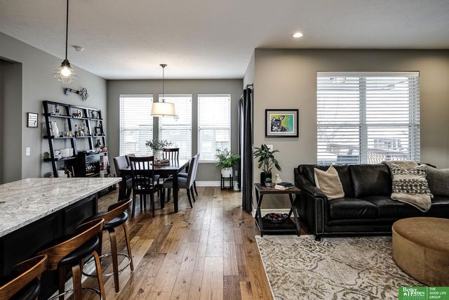 20602 E Street, Elkhorn, NE 68022