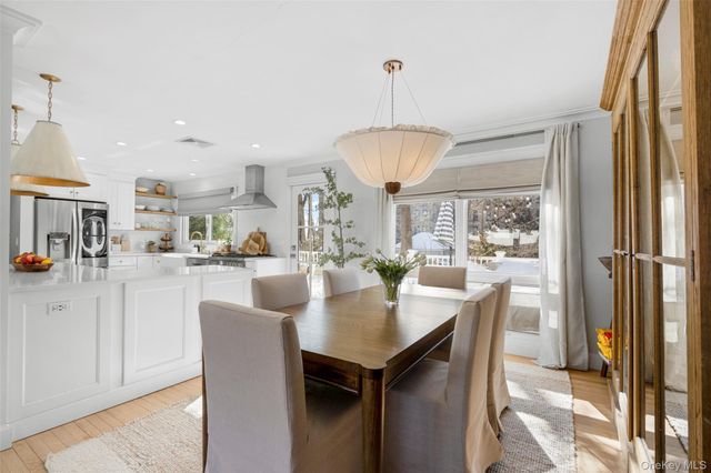 87 Inverness Road, New Rochelle, NY 10804