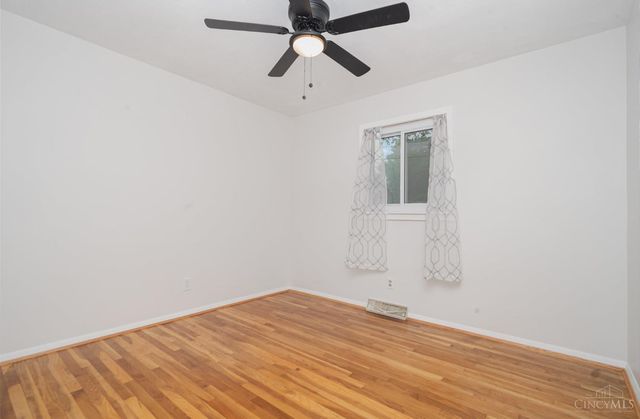 8474 Chesswood Drive, Colerain Twp, OH 45239