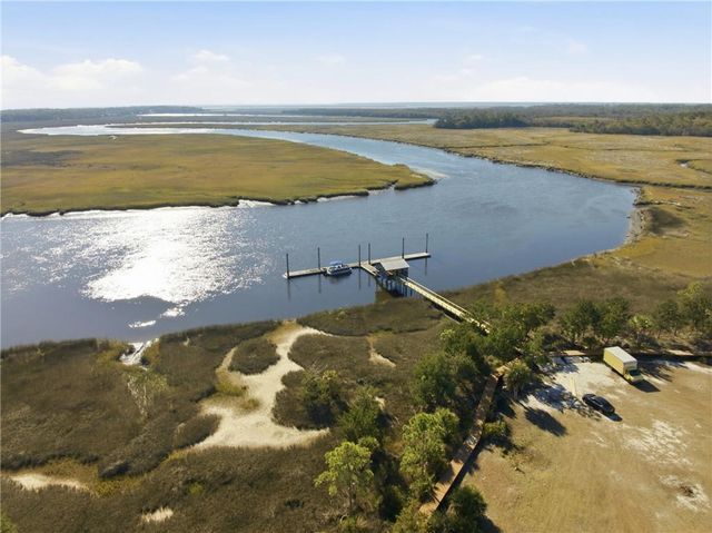 114 Riverfront Circle, St. Marys, GA 31558