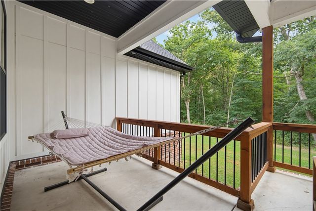 15747 Goldfinch Road, Gravette, AR 72736