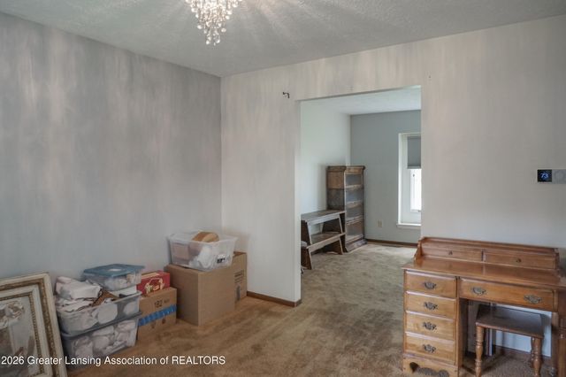 5618 Bearcreek Drive, Lansing, MI 48917