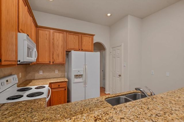 15802 Collinsville Drive, Tomball, TX 77377