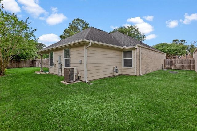 15802 Collinsville Drive, Tomball, TX 77377