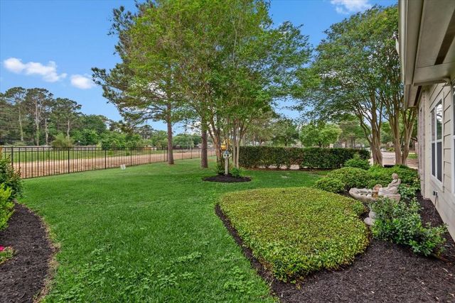 15802 Collinsville Drive, Tomball, TX 77377