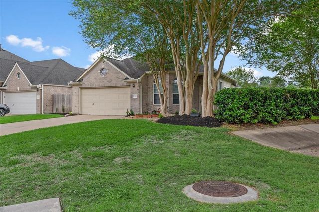 15802 Collinsville Drive, Tomball, TX 77377