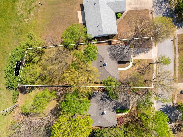 1740 Oxford Place, Springdale, AR 72764