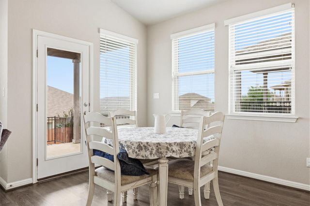 1613 Dubiel DR, Leander, TX 78641