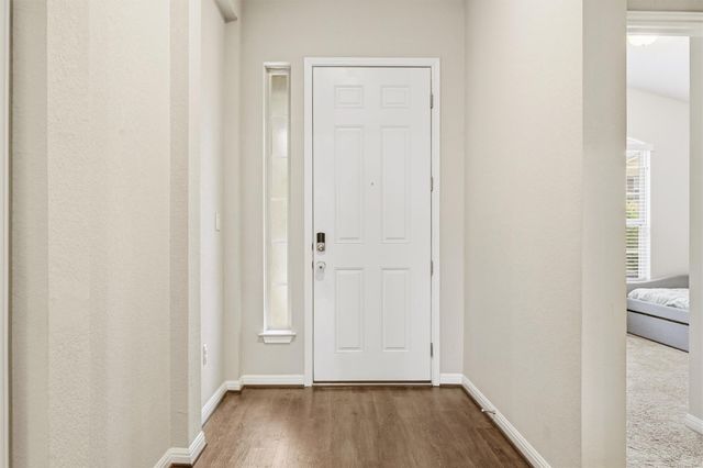 1613 Dubiel DR, Leander, TX 78641