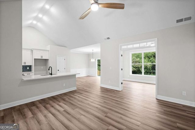 904 Mill Creek Avenue, Canton, GA 30115
