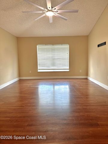 1718 Sawgrass Drive SW, Palm Bay, FL 32908