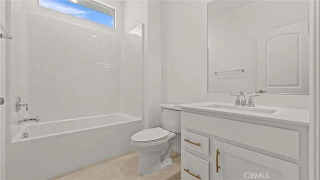 17727 Santa Lucia Court, Riverside, CA 92503