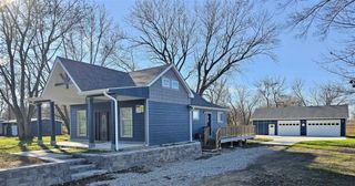 1982 S Benton Center Rd, Benton Harbor, MI 49022