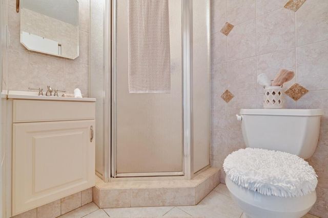 2411 Papaya Drive 202, Delray Beach, FL 33445