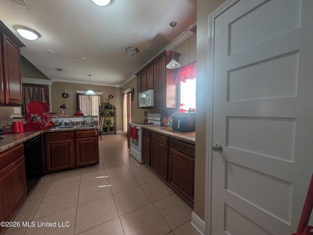 216 Dogwood Street, Waveland, MS 39576