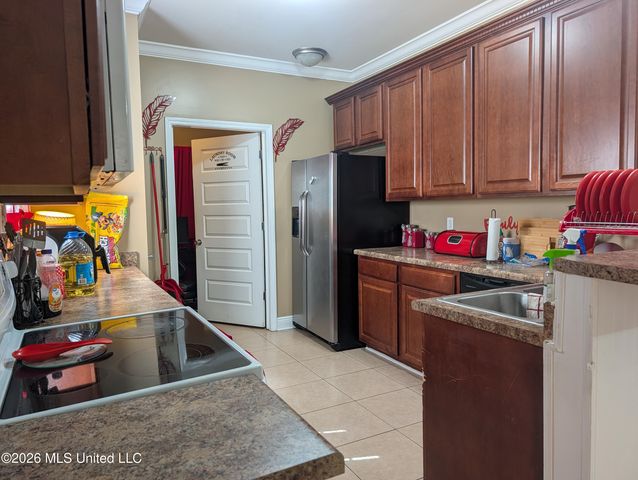 216 Dogwood Street, Waveland, MS 39576