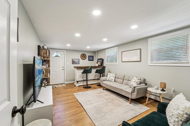 31 Sunset Terrace, Highland Mills, NY 10930