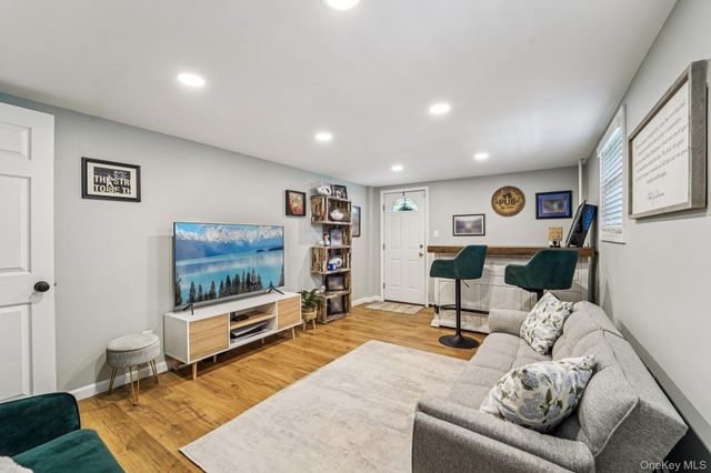 31 Sunset Terrace, Highland Mills, NY 10930