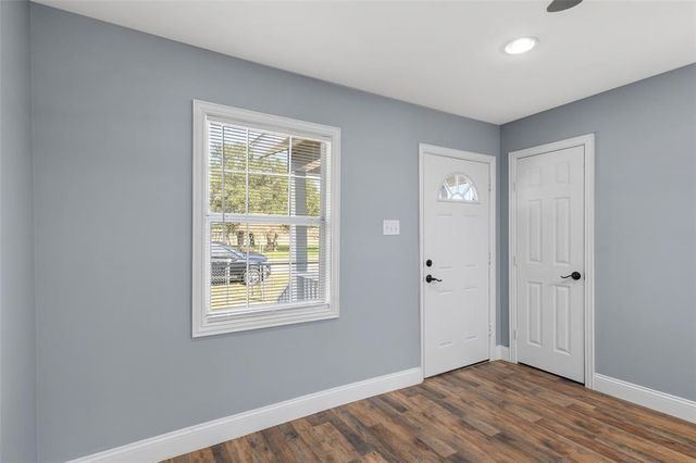 5102 Carmen Street, Houston, TX 77033