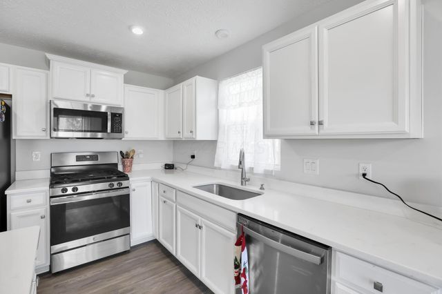 6575 Turning Stone Loop, Canal Winchester, OH 43110