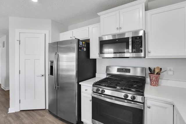 6575 Turning Stone Loop, Canal Winchester, OH 43110