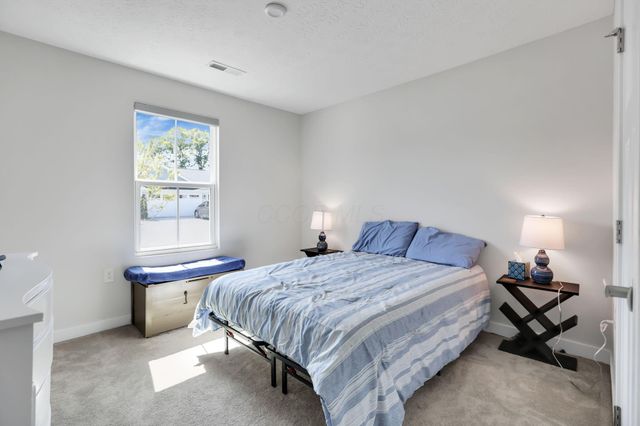 6575 Turning Stone Loop, Canal Winchester, OH 43110