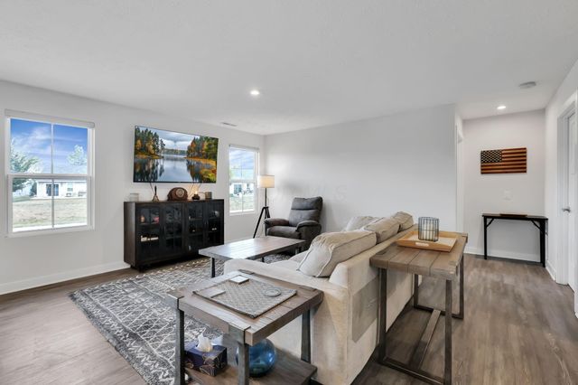 6575 Turning Stone Loop, Canal Winchester, OH 43110