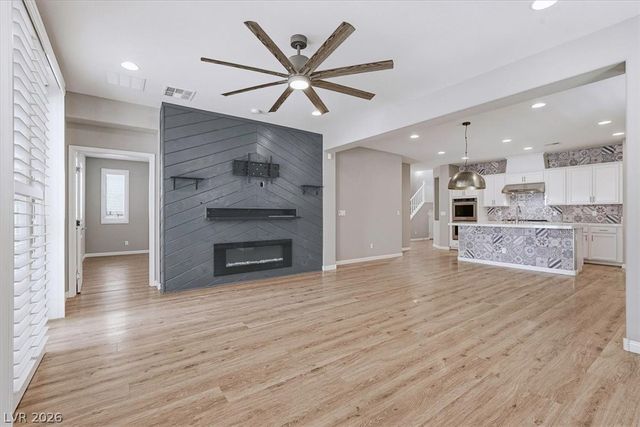 11844 Mino Rio Avenue, Las Vegas, NV 89138