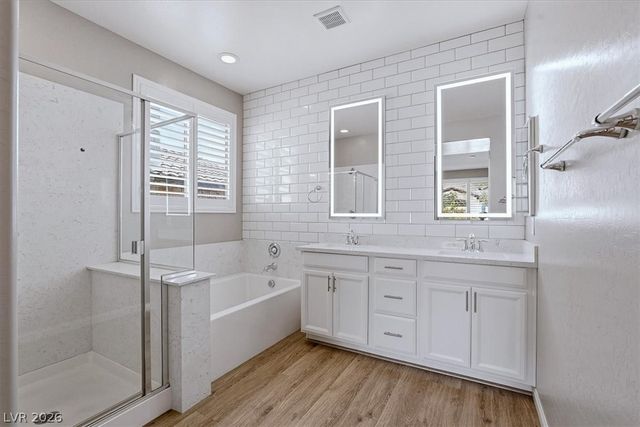 11844 Mino Rio Avenue, Las Vegas, NV 89138