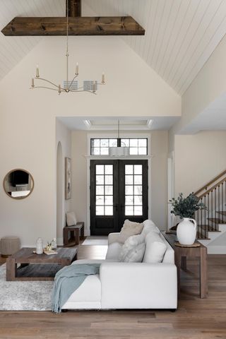 6205 Hillside Road, Edina, MN 55436