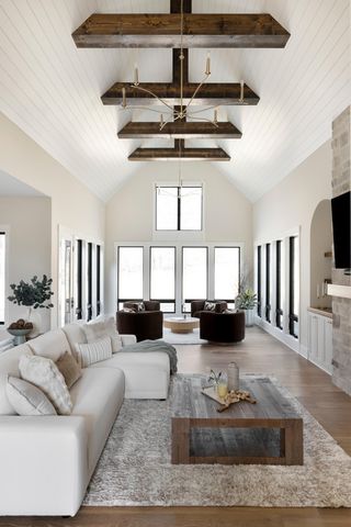 6205 Hillside Road, Edina, MN 55436