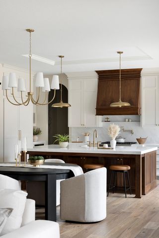 6205 Hillside Road, Edina, MN 55436