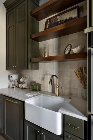 6205 Hillside Road, Edina, MN 55436