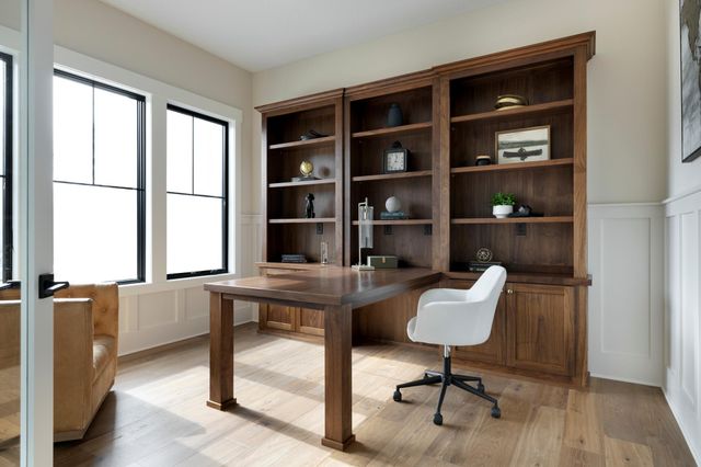 6205 Hillside Road, Edina, MN 55436