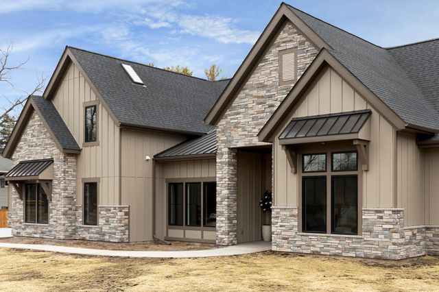 6205 Hillside Road, Edina, MN 55436