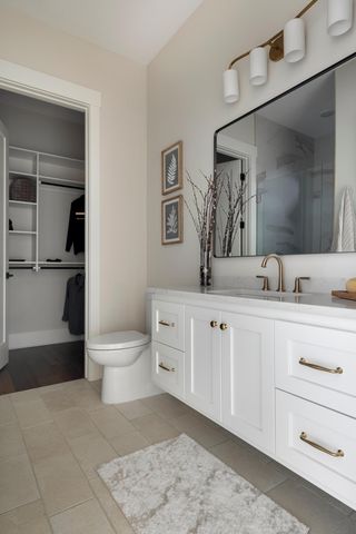 6205 Hillside Road, Edina, MN 55436