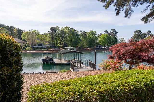 305 S Reach Lane, Salem, SC 29676