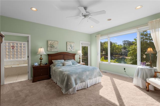 305 S Reach Lane, Salem, SC 29676