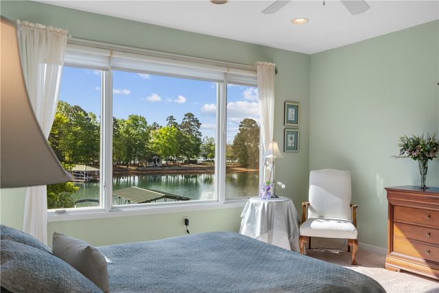 305 S Reach Lane, Salem, SC 29676