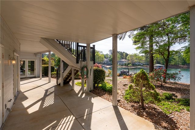 305 S Reach Lane, Salem, SC 29676