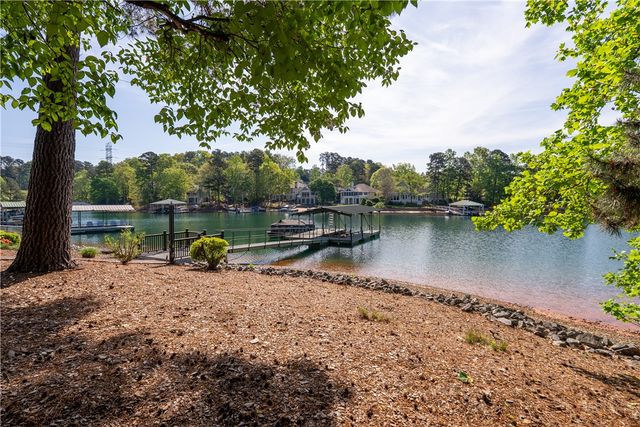 305 S Reach Lane, Salem, SC 29676