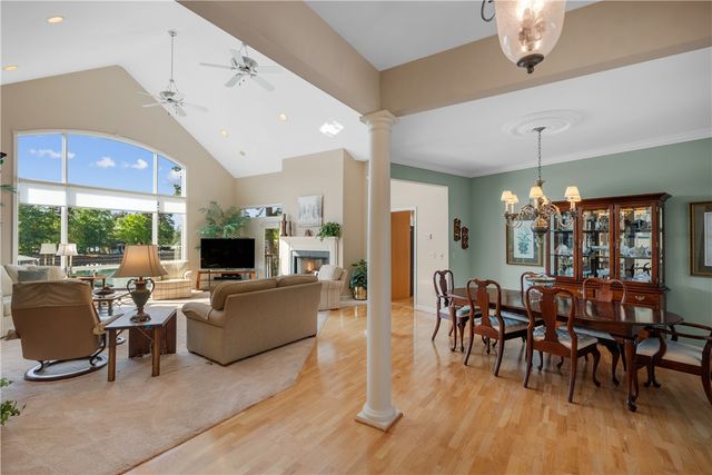 305 S Reach Lane, Salem, SC 29676
