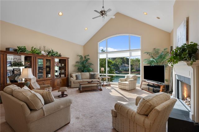 305 S Reach Lane, Salem, SC 29676