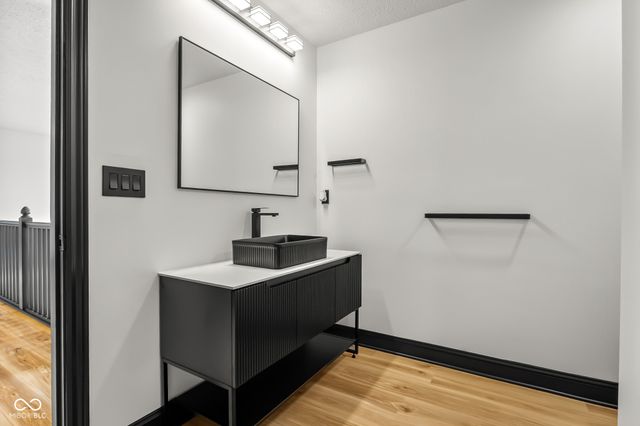 3258 Starlite Court, Columbus, IN 47203