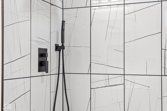 3258 Starlite Court, Columbus, IN 47203