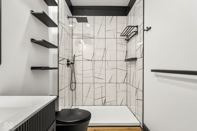 3258 Starlite Court, Columbus, IN 47203