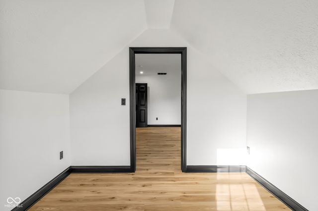 3258 Starlite Court, Columbus, IN 47203